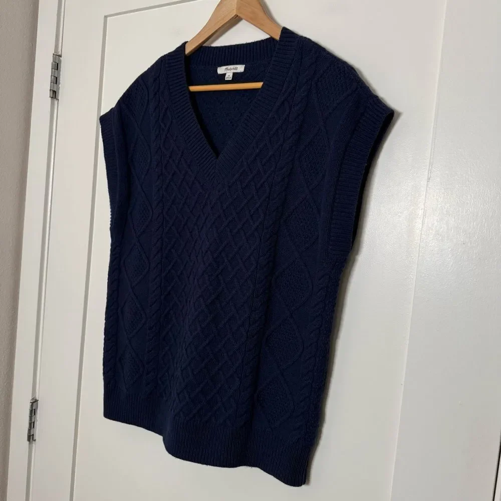 Madewell Sweater Vest Women Sz XS Navy Cable Knit V Neck Short Sleeve Wool Blend